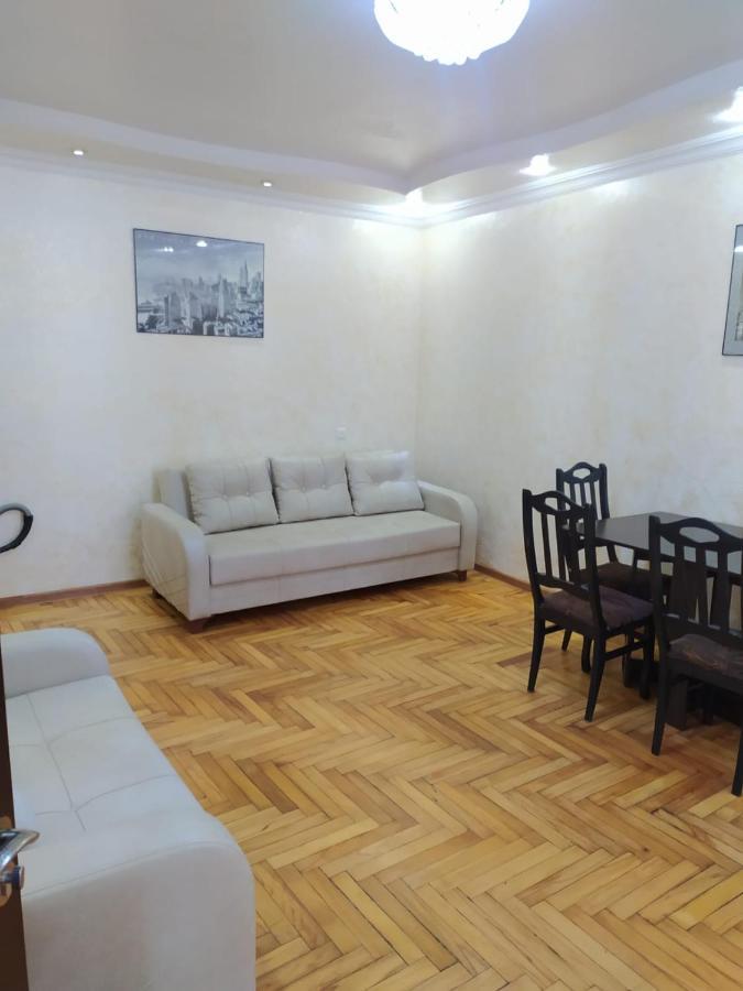 Apartment On 26 May Str Batum Dış mekan fotoğraf